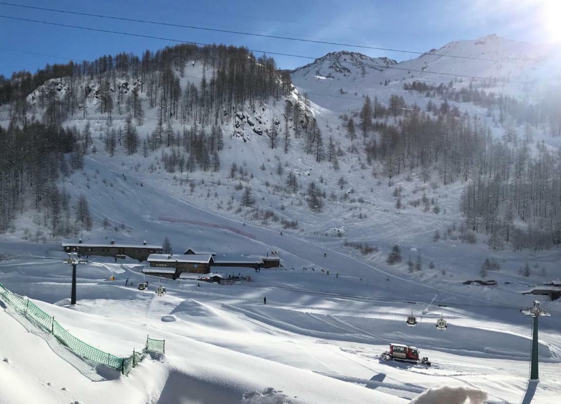 Ferienwohnung Giomein - Flat In Cervinia 50M From Slopes And City Centre Breuil-Cervinia Exterior foto